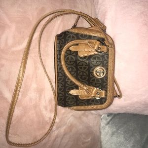 Giani Bernini Block Signature Crossbody Handbag